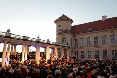 Melanie Spitau in Frau Luna. Foto: Horst Schmeck